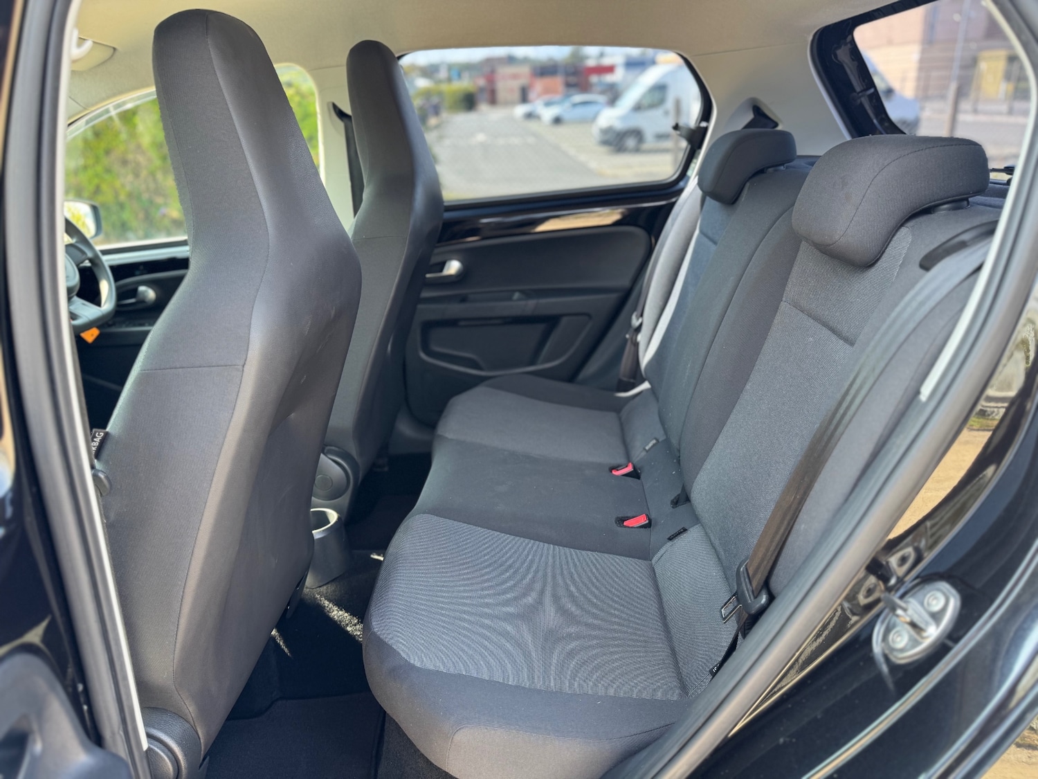 Used Volkswagen up! 2025 for sale - 76987002: Photo 16