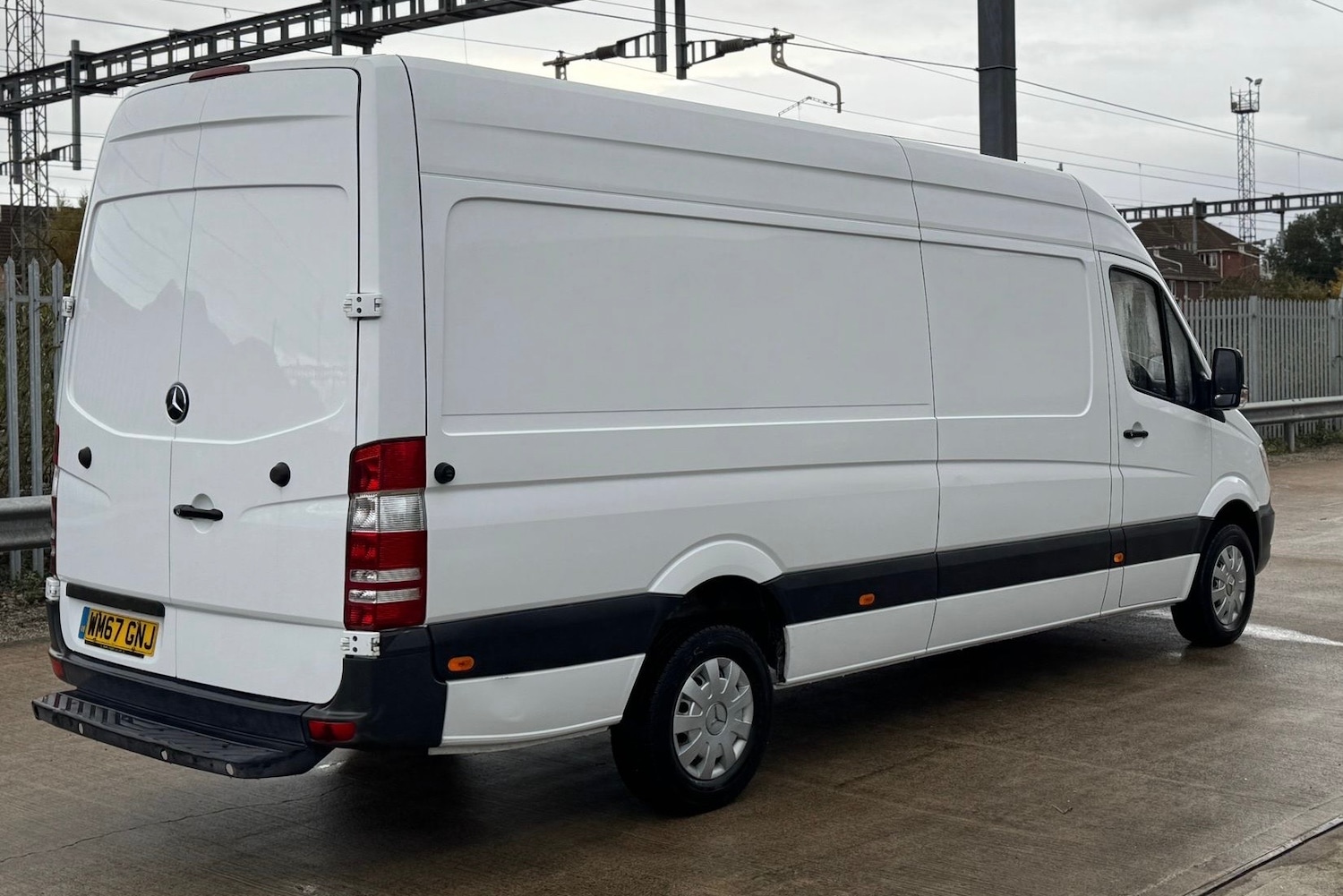 Used Mercedes-Benz Sprinter 2017 for sale - 76379460: Photo 2