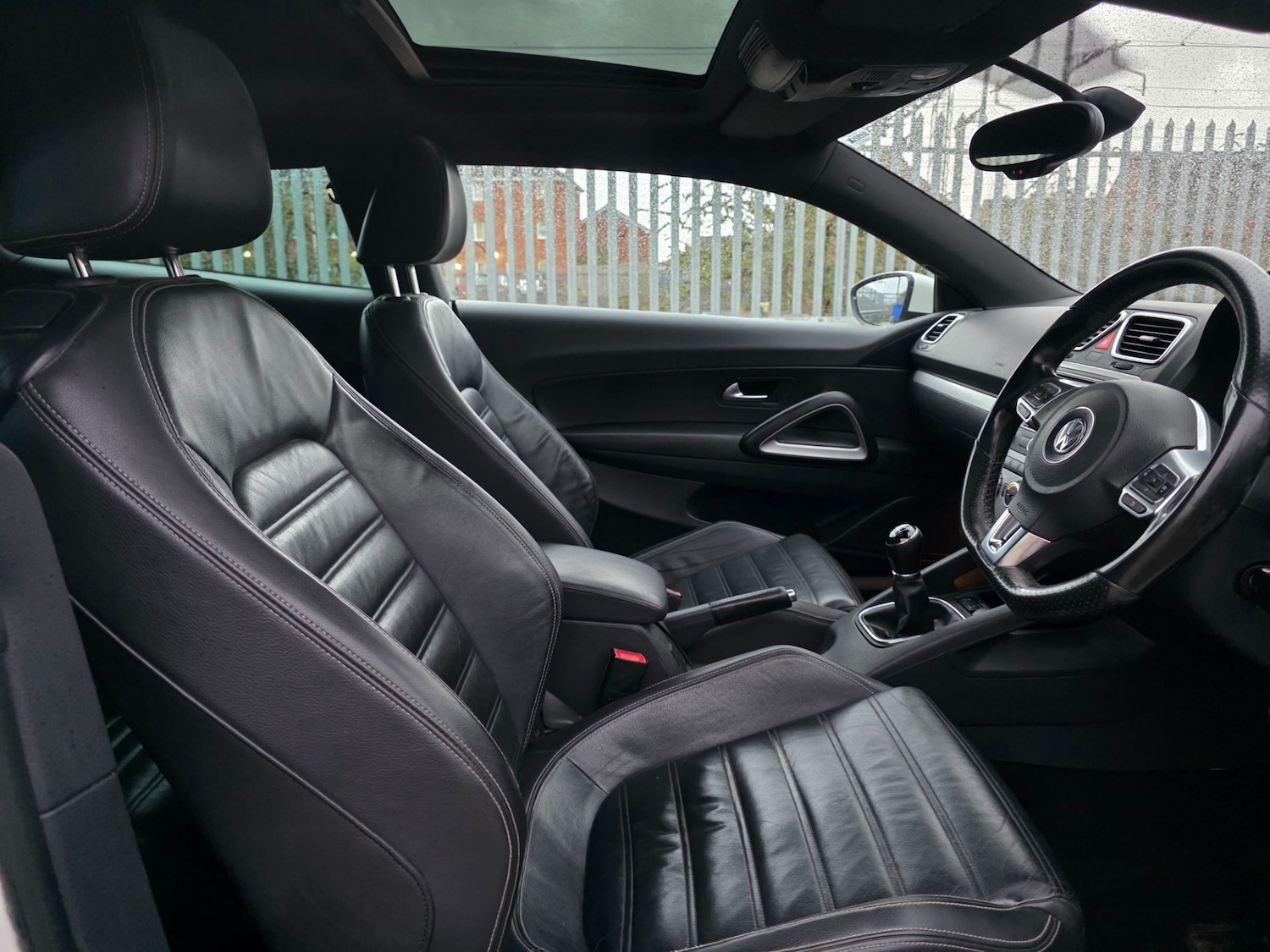 Used Volkswagen Scirocco 2013 for sale - 76544484: Photo 16