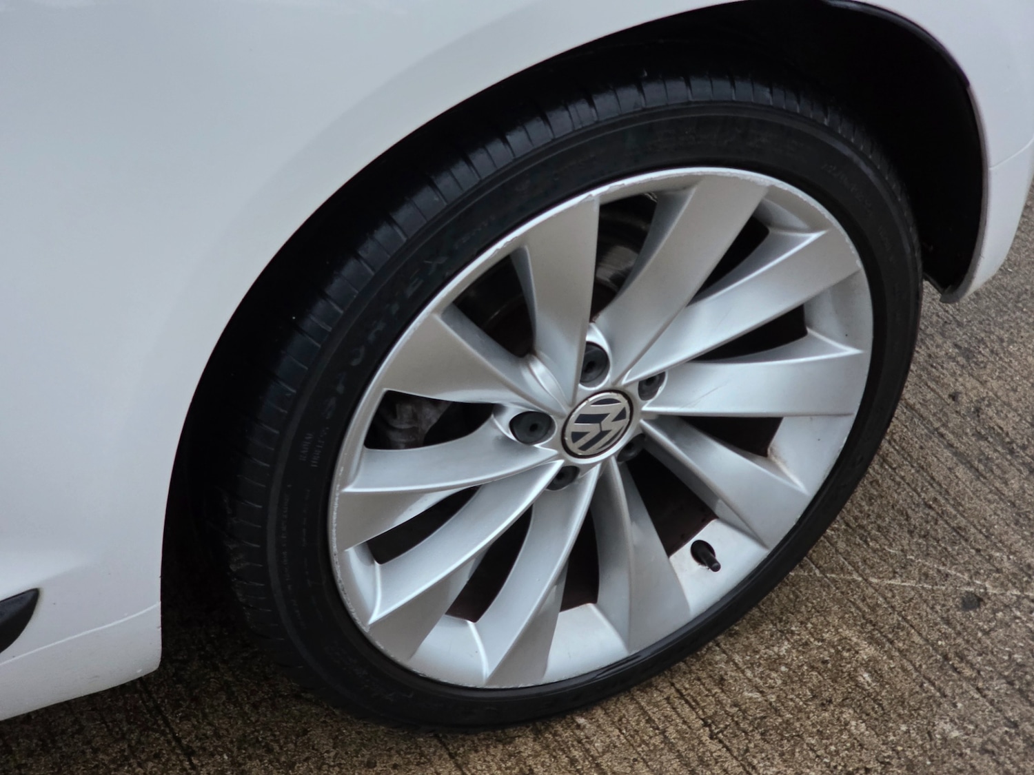 Used Volkswagen Scirocco 2013 for sale - 76544484: Photo 26