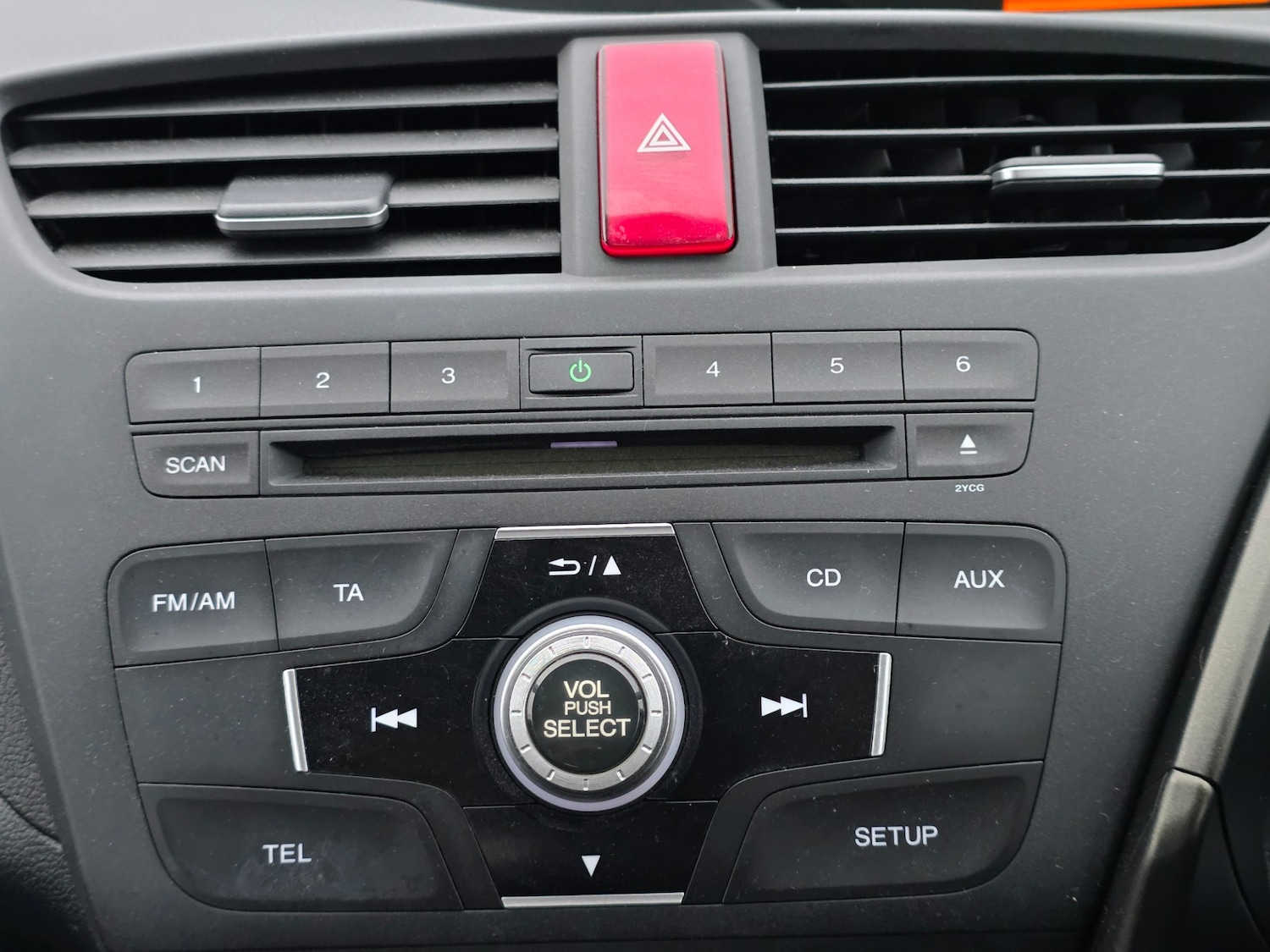 Used Honda Civic 2014 for sale - 76480546: Photo 22