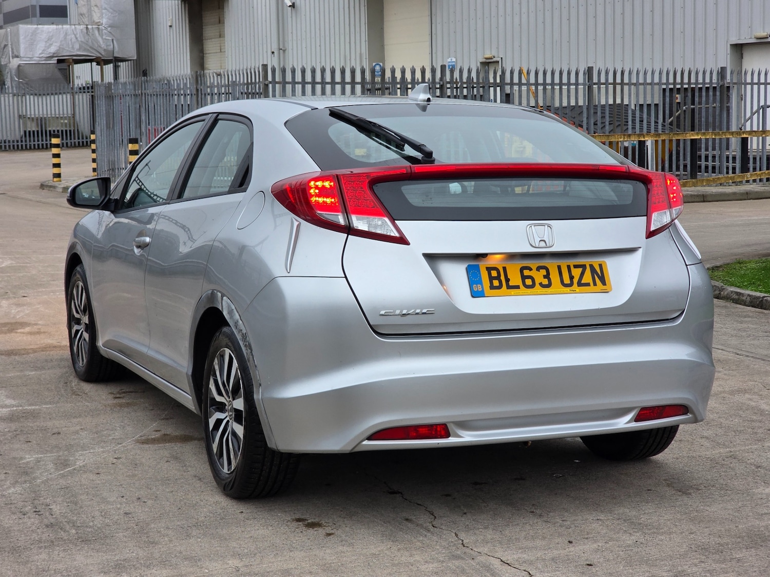 Used Honda Civic 2014 for sale - 76480546: Photo 7