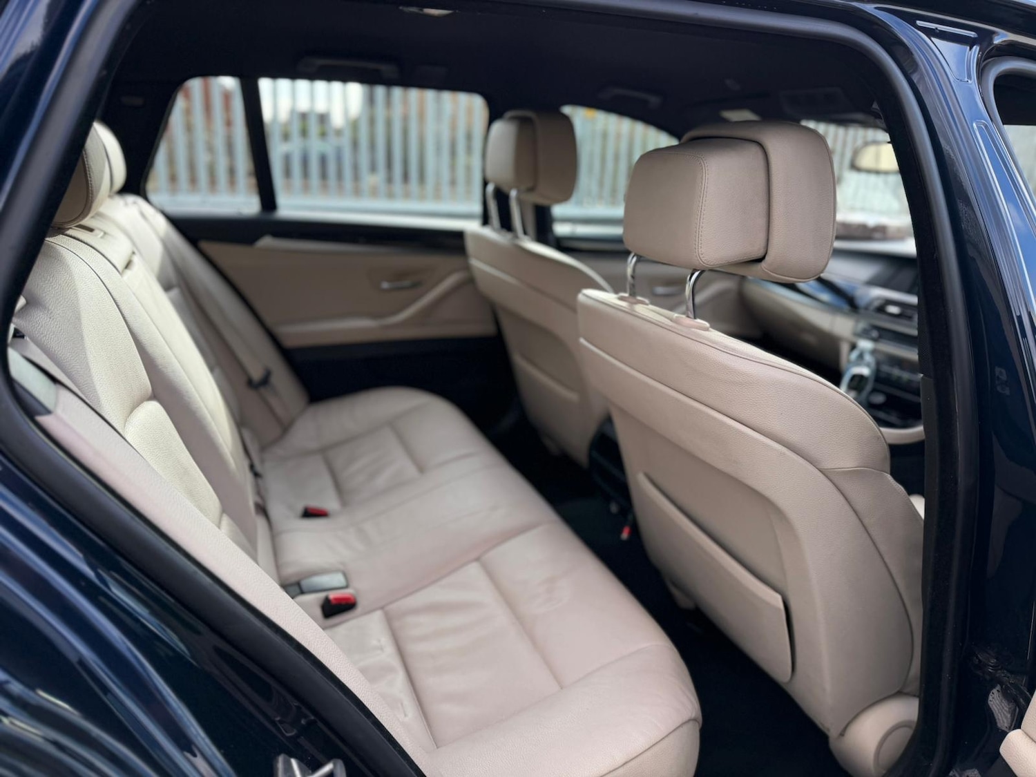 Used BMW 5 Series 2011 for sale - 77303319: Photo 10