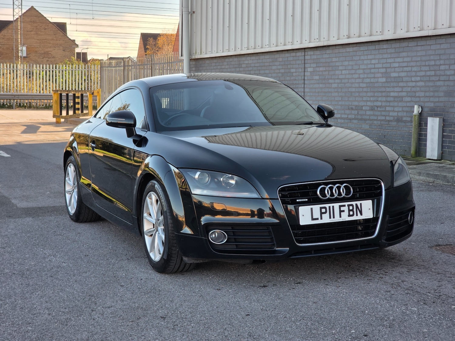 Used Audi TT 2011 for sale - 76641200: Photo 3