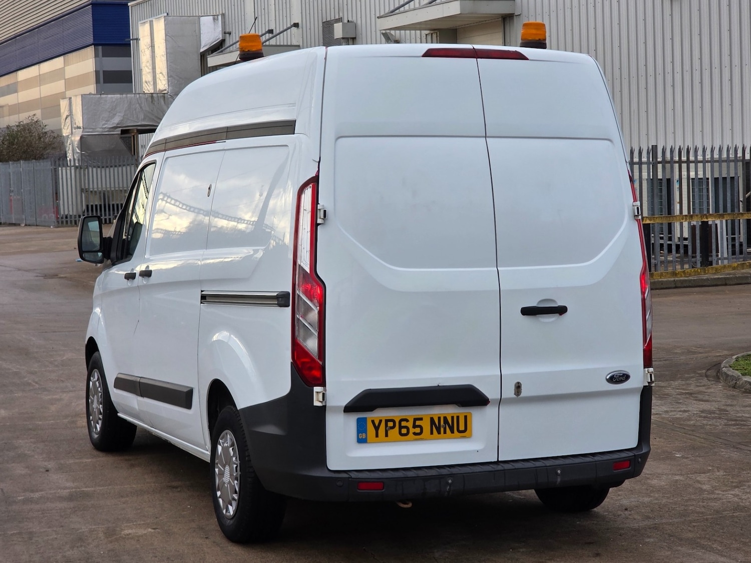 Used Ford Transit Custom 2015 for sale - 77118788: Photo 8