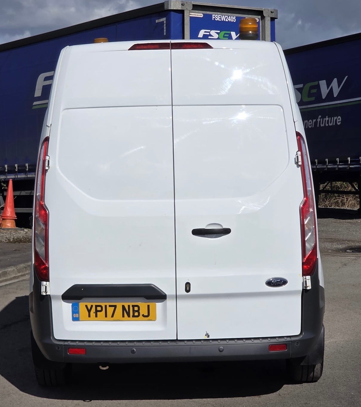 Used Ford Transit Custom 2017 for sale - 77891698: Photo 6