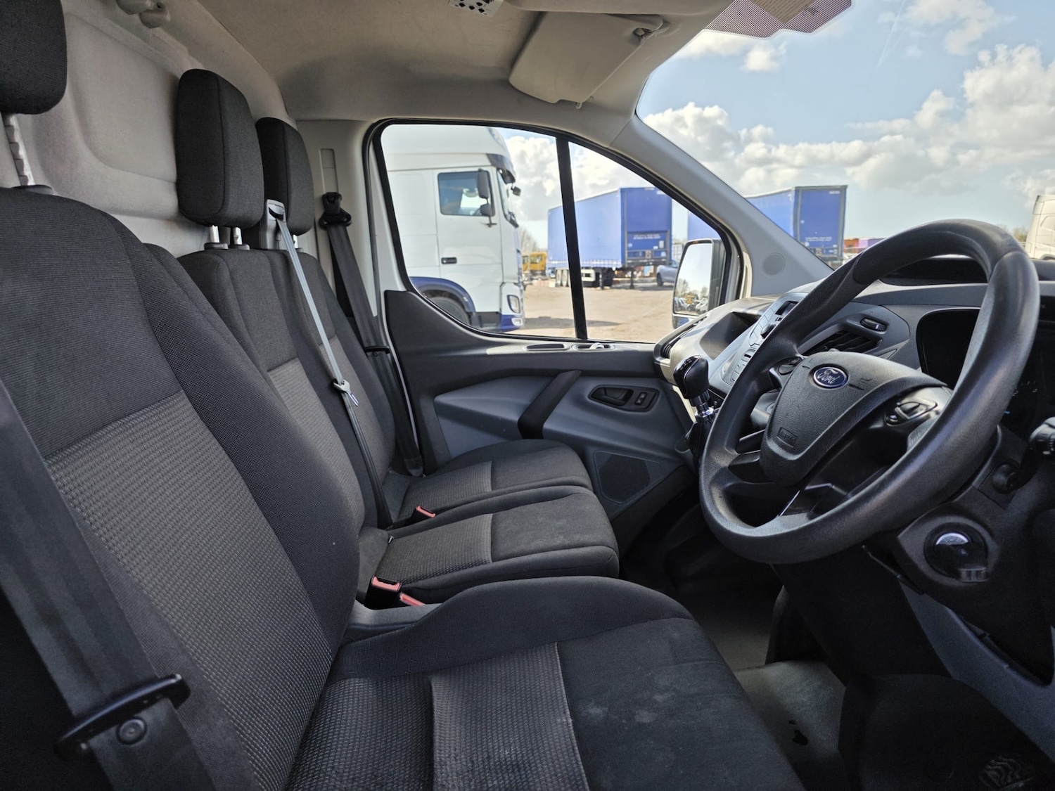 Used Ford Transit Custom 2017 for sale - 77891698: Photo 9