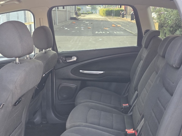 Used Ford S-Max 2011 for sale - 75029476: Photo 13