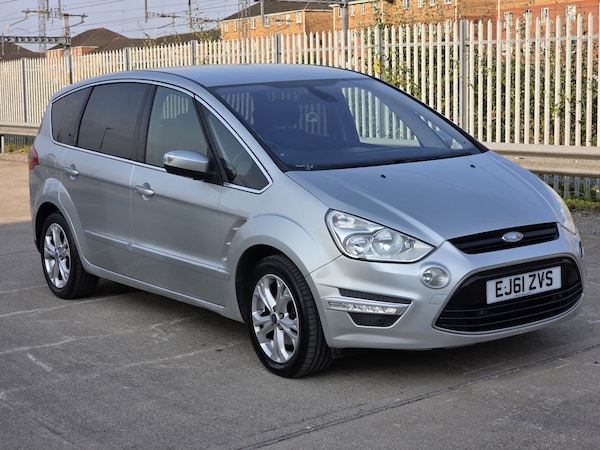 Used Ford S-Max 2011 for sale - 75029476: Photo 1