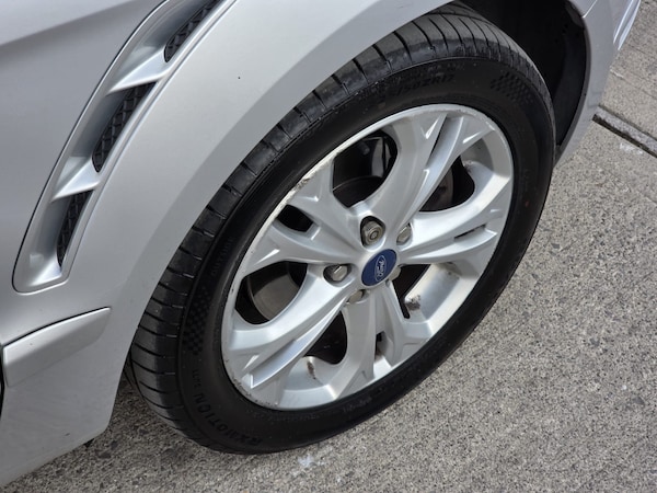 Used Ford S-Max 2011 for sale - 75029476: Photo 23