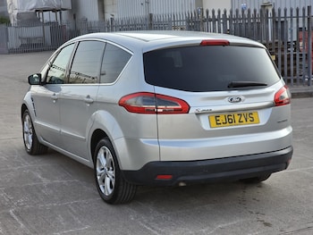 Used Ford S-Max 2011 for sale - 75029476: Photo