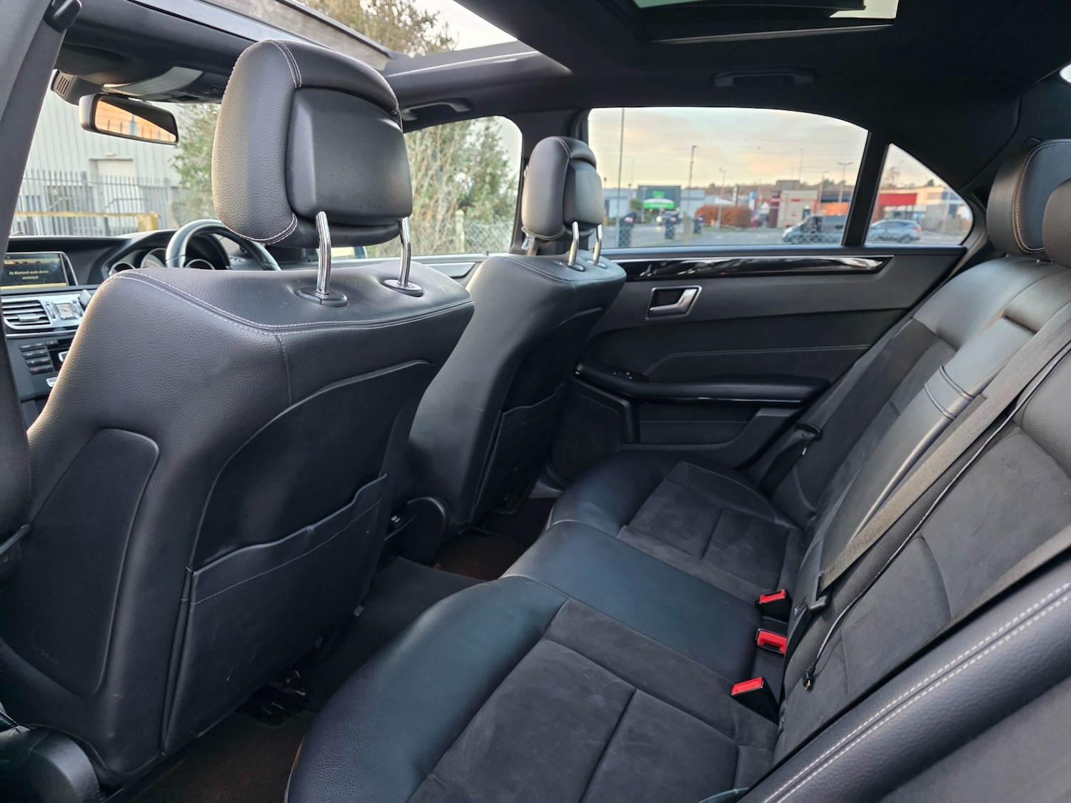 Used Mercedes-Benz E Class 2014 for sale - 77057131: Photo 14