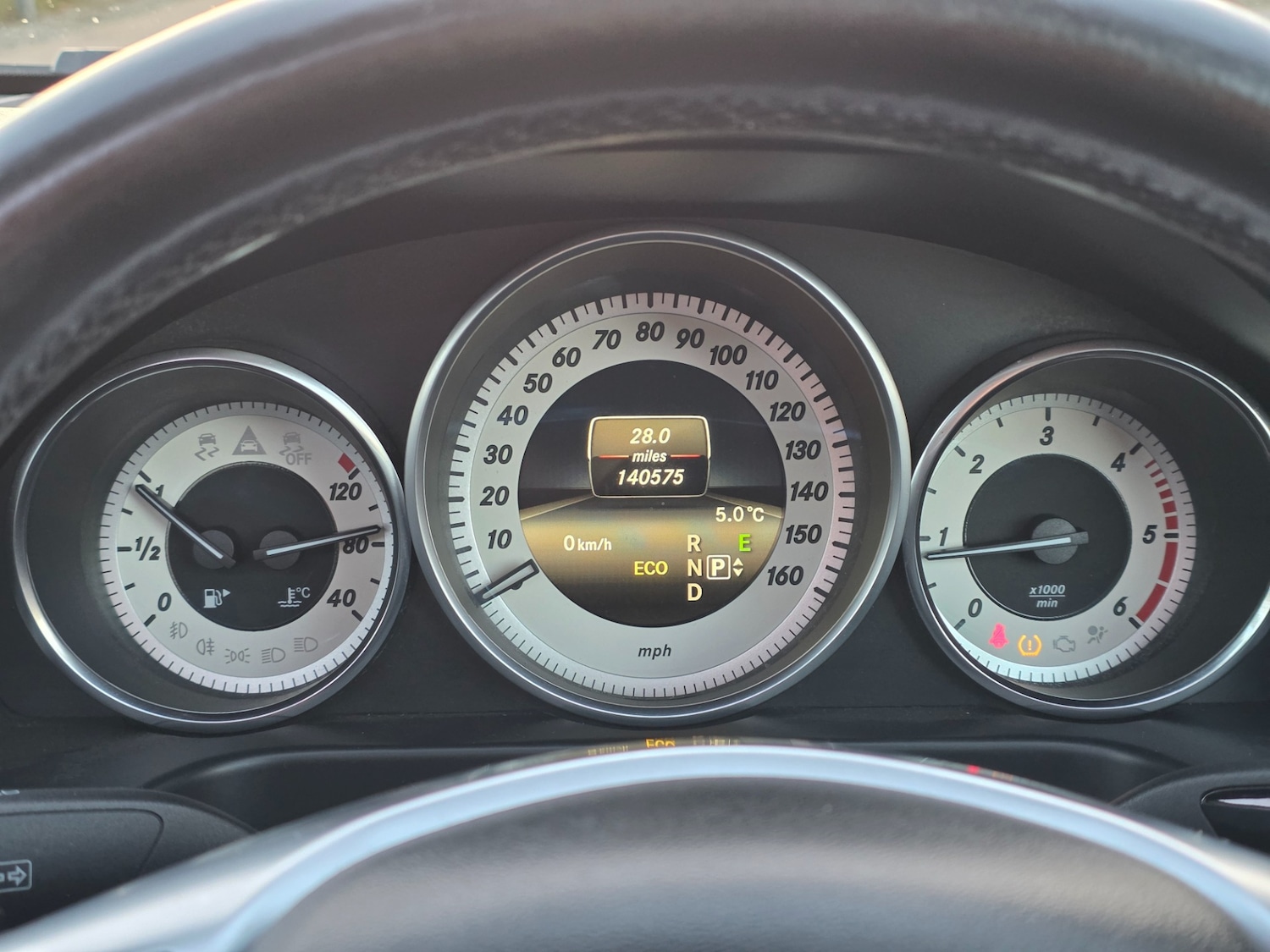 Used Mercedes-Benz E Class 2014 for sale - 77057131: Photo 20