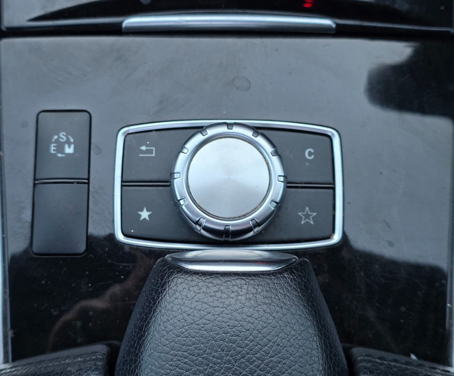 Used Mercedes-Benz E Class 2014 for sale - 77057131: Photo 24