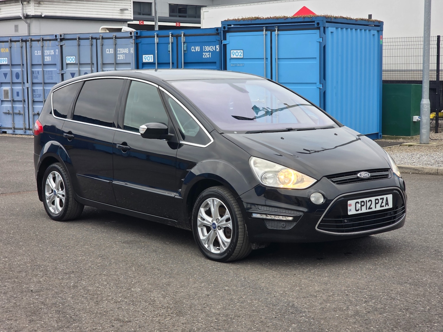 Used Ford S-Max 2012 for sale - 77062046: Photo 2