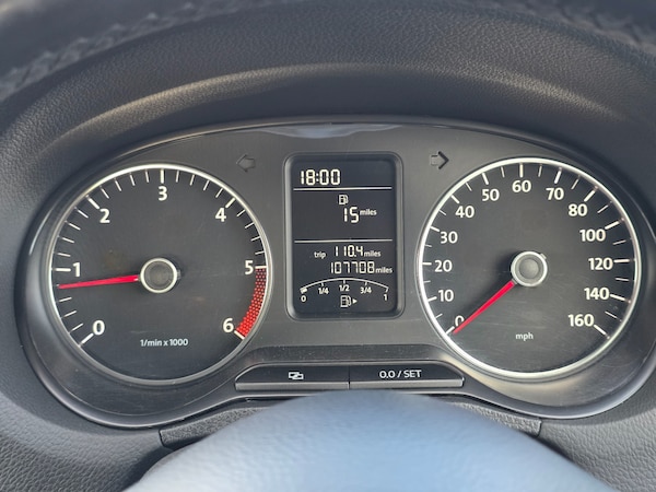 Used Volkswagen Polo 2011 for sale - 76172801: Photo 19