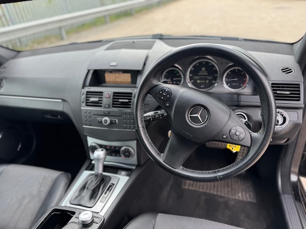 Used Mercedes-Benz C Class 2009 for sale - 73543151: Photo 21