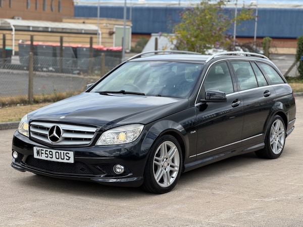 Used Mercedes-Benz C Class 2009 for sale - 73543151: Photo 4