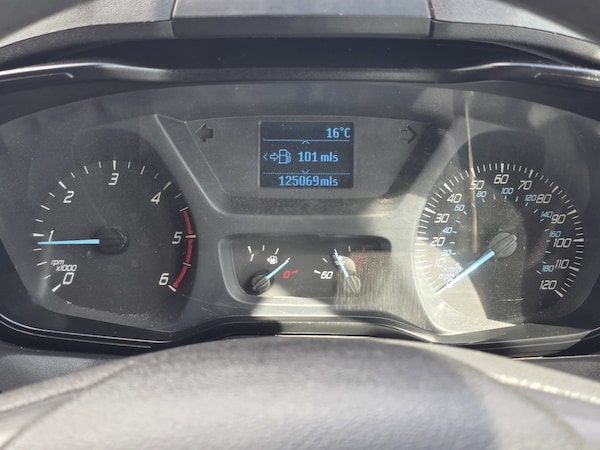 Used Ford Transit Custom 2015 for sale - 76178143: Photo 26