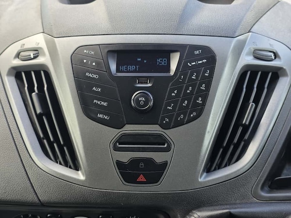 Used Ford Transit Custom 2015 for sale - 76178143: Photo 33