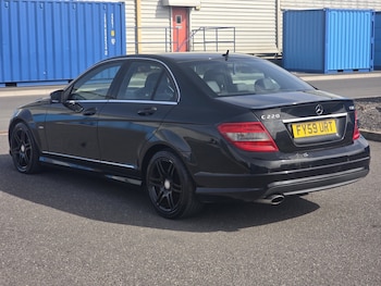 Used Mercedes-Benz C-Class 2009 for sale - 75975001: Photo
