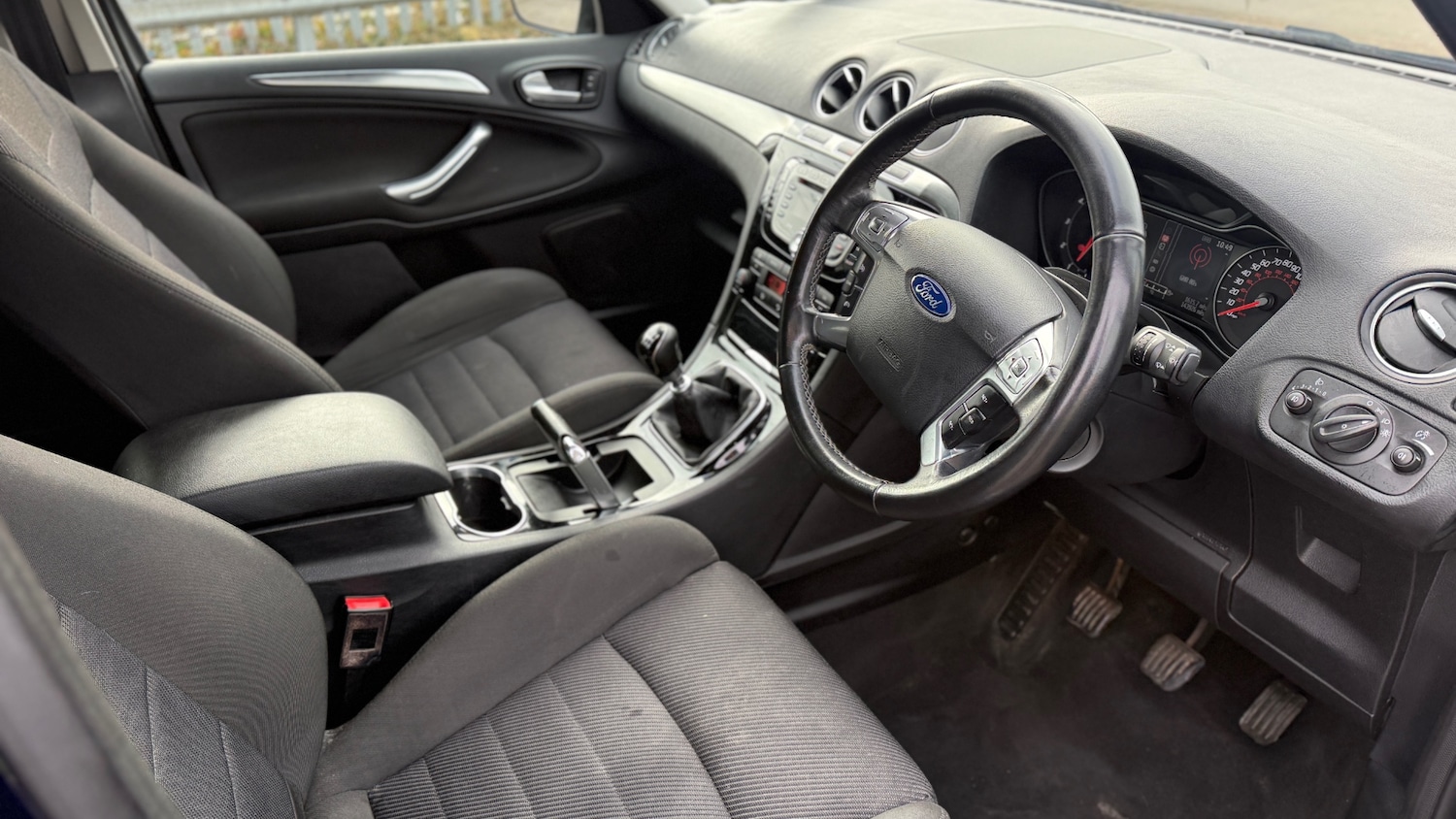 Used Ford S-Max 2014 for sale - 77490431: Photo 10