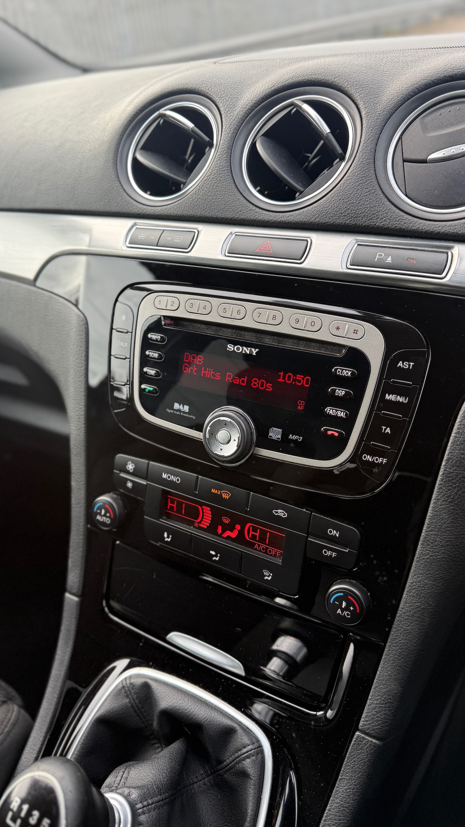 Used Ford S-Max 2014 for sale - 77490431: Photo 16