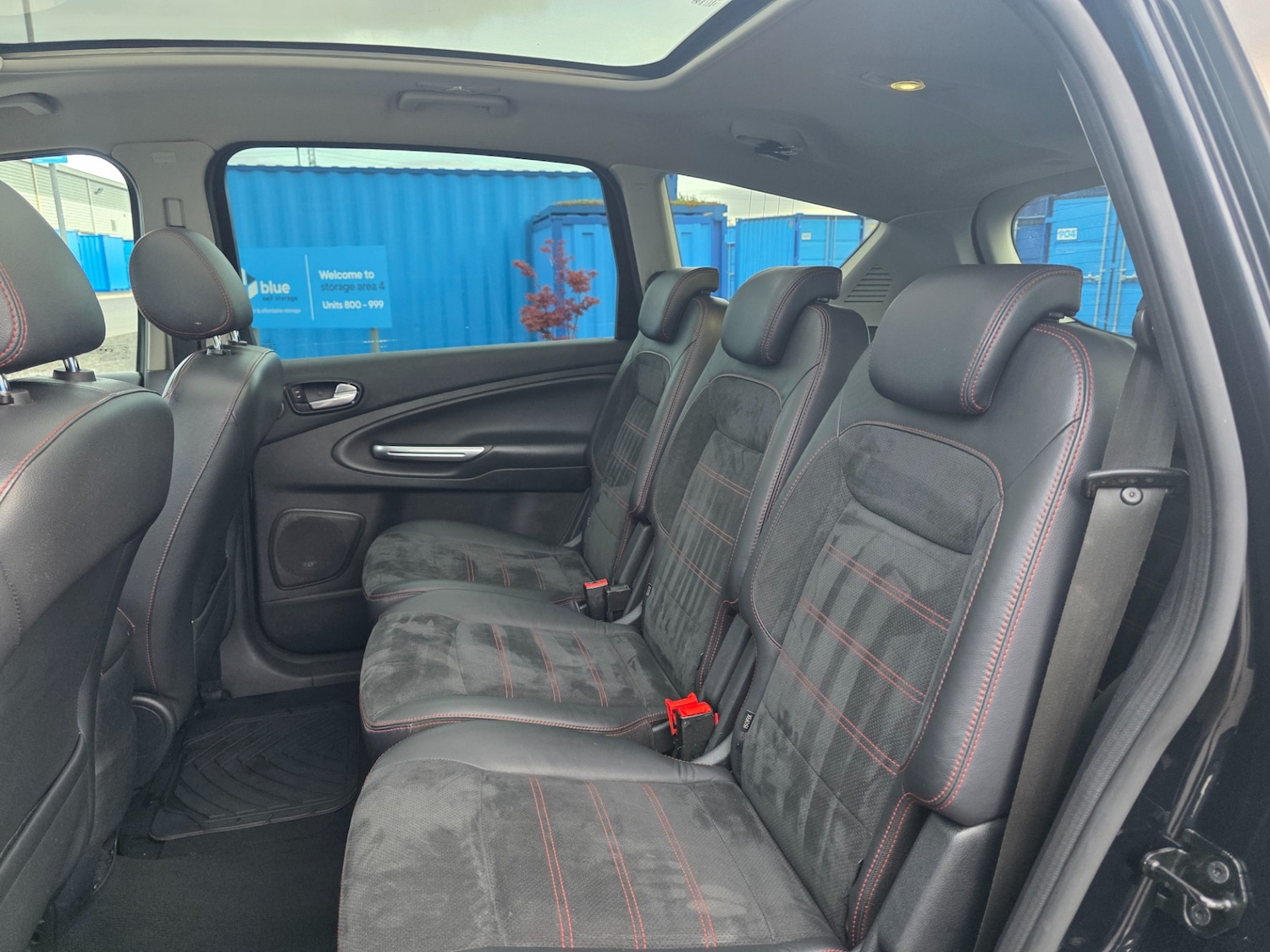 Used Ford S-Max 2011 for sale - 76896826: Photo 16