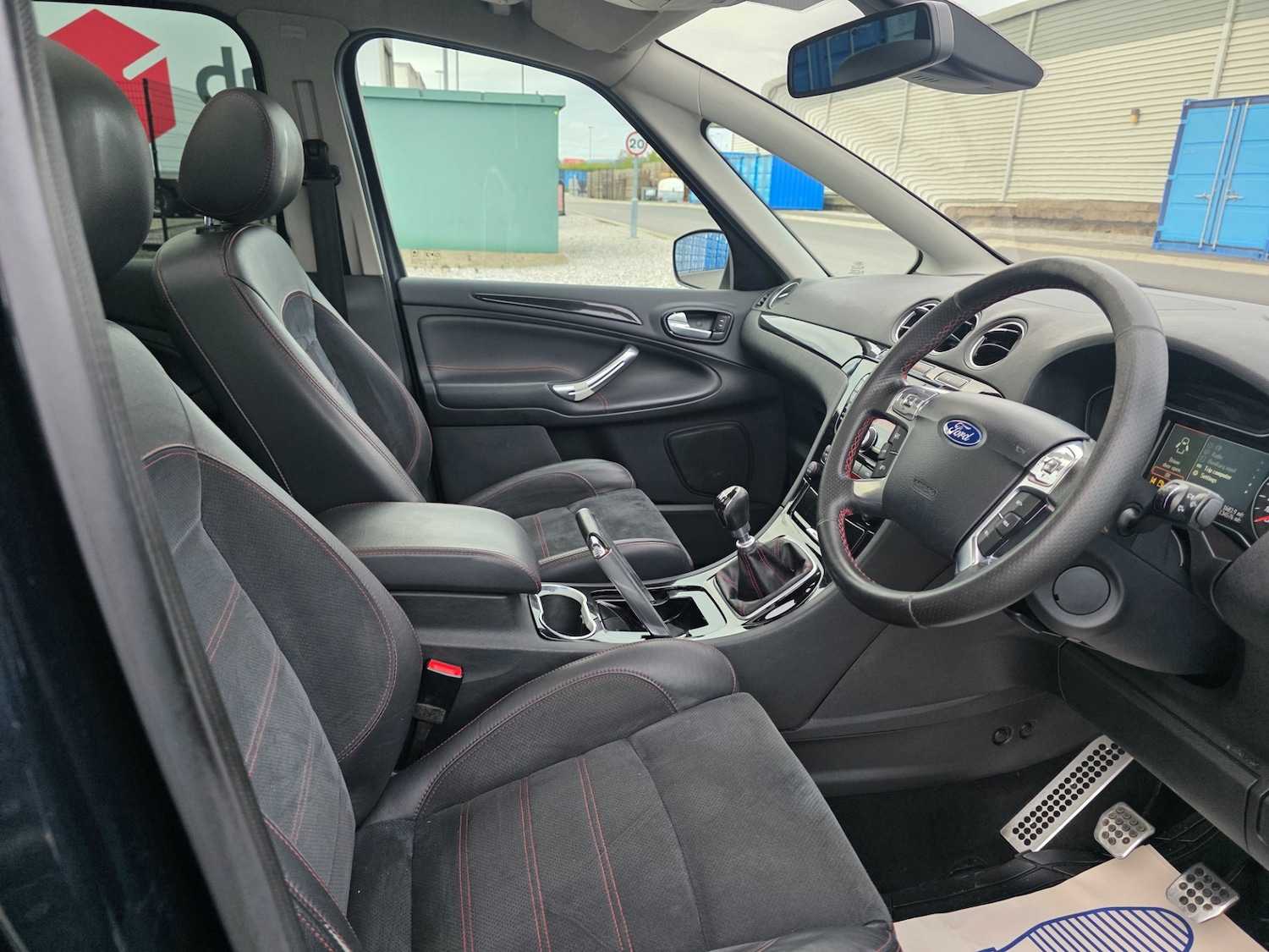 Used Ford S-Max 2011 for sale - 76896826: Photo 18