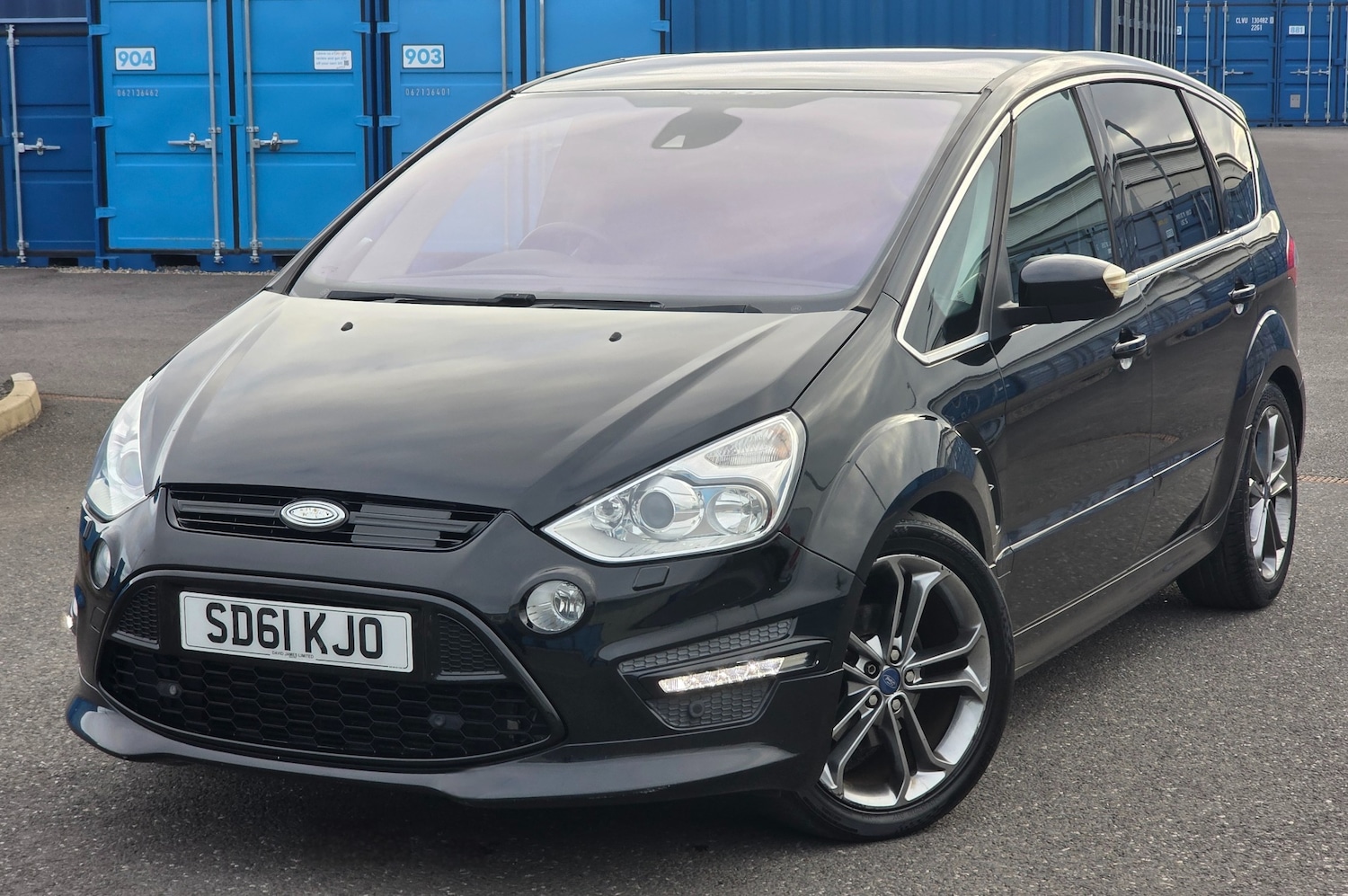 Used Ford S-Max 2011 for sale - 76896826: Photo 4