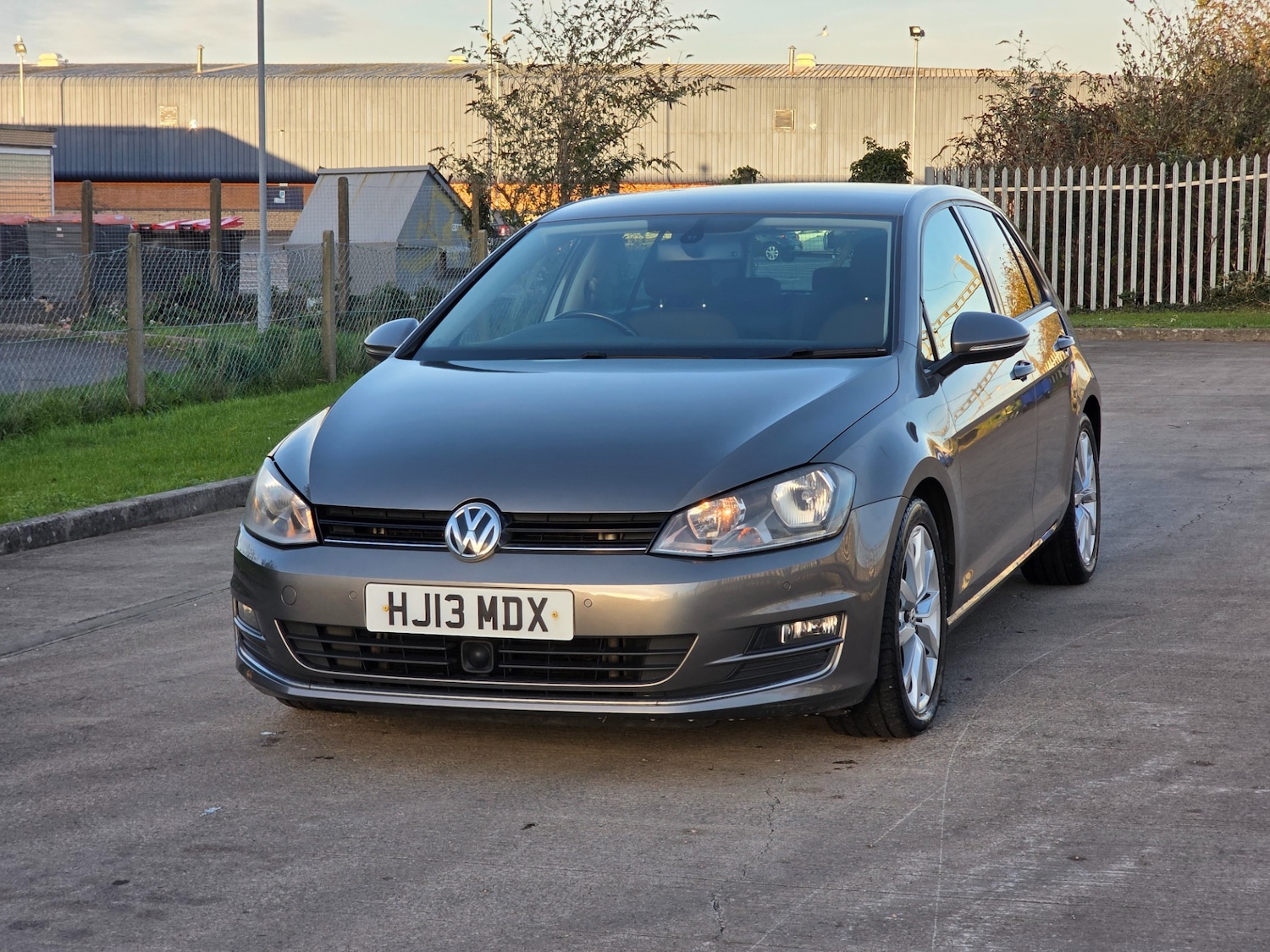 Used Volkswagen Golf 2013 for sale - 76653727: Photo 5
