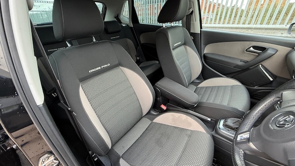 Used Volkswagen Polo 2011 for sale - 74190814: Photo 15
