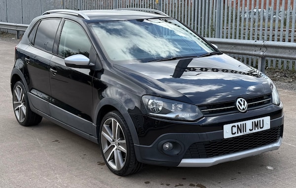 Used Volkswagen Polo 2011 for sale - 74190814: Photo 18
