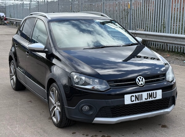 Used Volkswagen Polo 2011 for sale - 74190814: Photo 20
