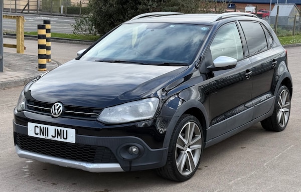 Used Volkswagen Polo 2011 for sale - 74190814: Photo 3