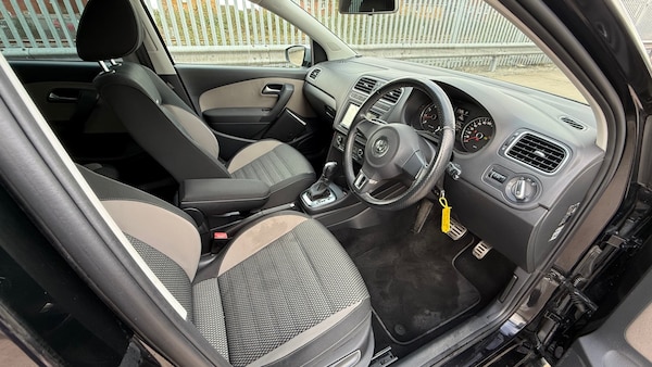 Used Volkswagen Polo 2011 for sale - 74190814: Photo 7
