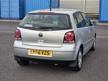 Used Volkswagen Polo 2006 for sale - 76093828: Photo