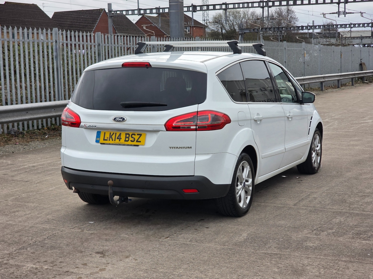 Used Ford S-Max 2014 for sale - 77818198: Photo 11