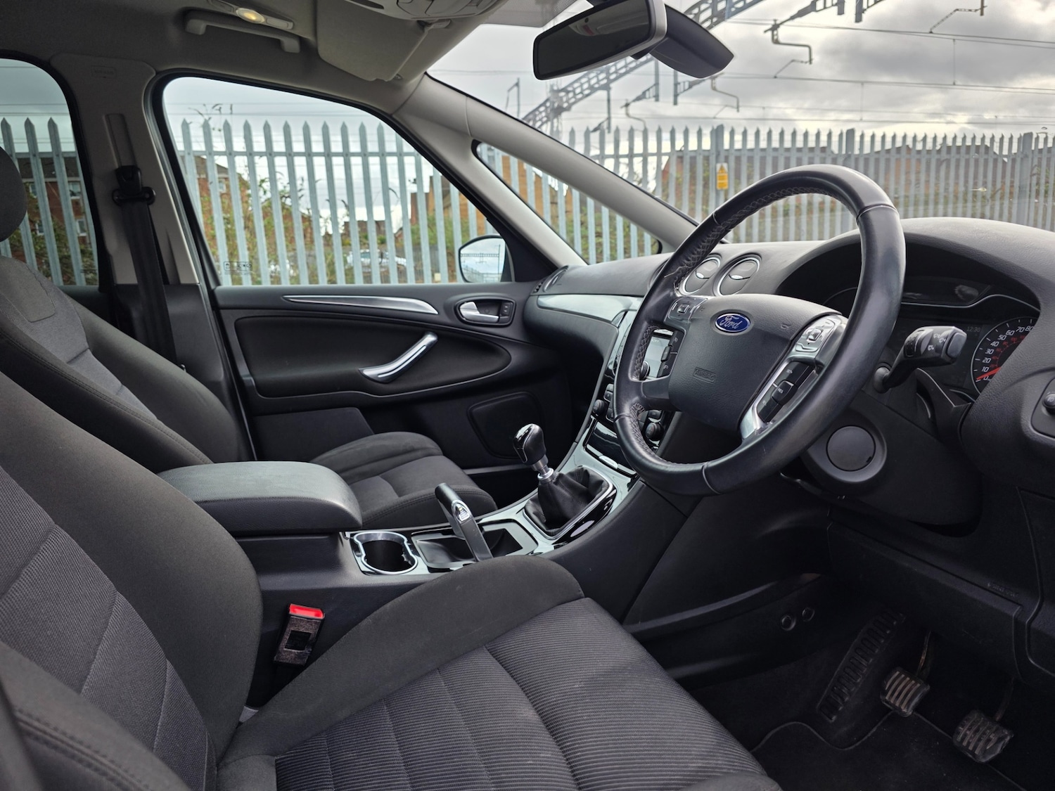 Used Ford S-Max 2014 for sale - 77818198: Photo 14