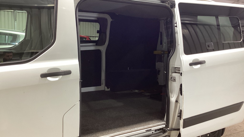 Used Ford Transit Custom 2016 for sale - 76379470: Photo 8