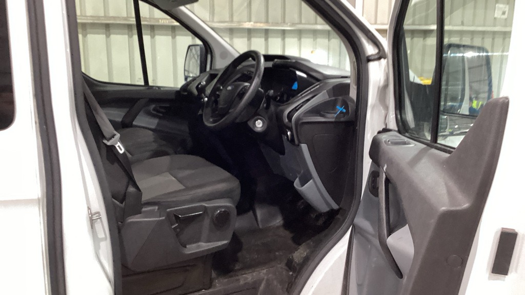 Used Ford Transit Custom 2016 for sale - 76379470: Photo 9
