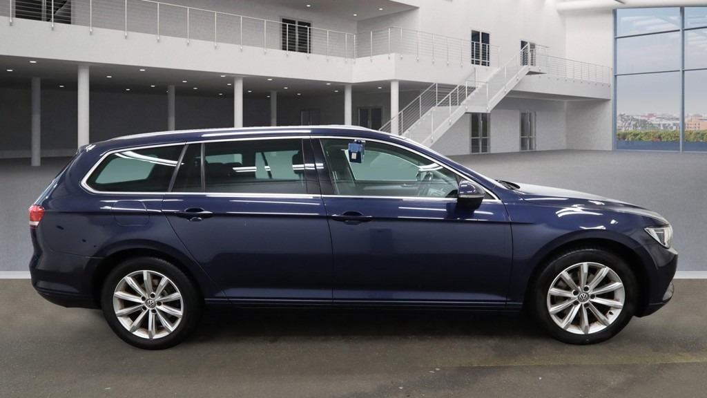 Used Volkswagen Passat 2017 for sale - 76379593: Photo 5