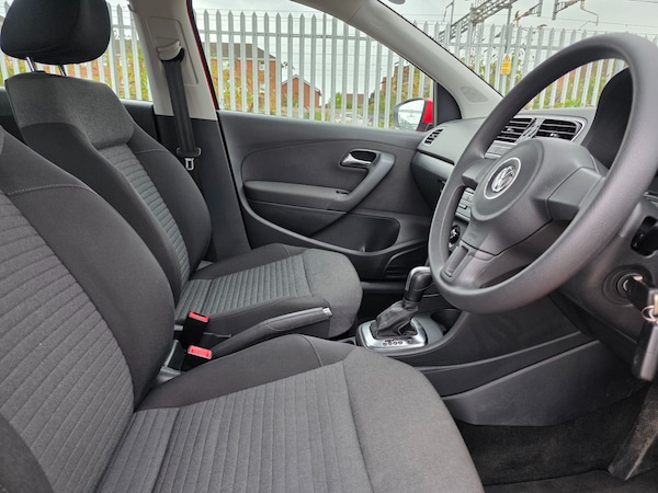 Used Volkswagen Polo 2011 for sale - 74330545: Photo 14