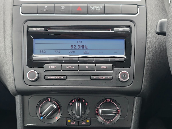 Used Volkswagen Polo 2011 for sale - 74330545: Photo 21
