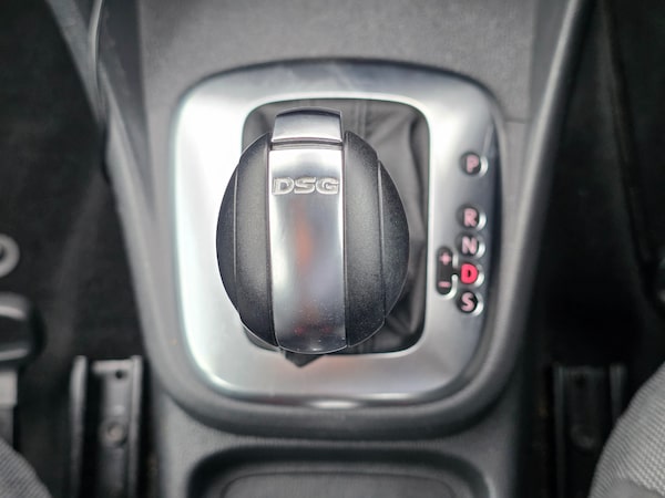 Used Volkswagen Polo 2011 for sale - 74330545: Photo 22