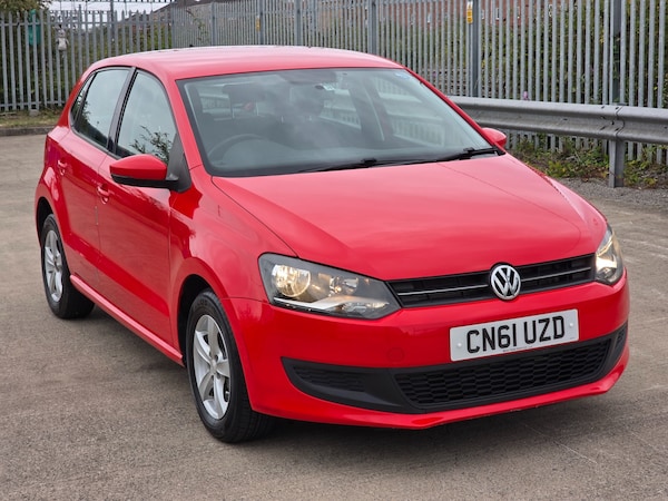 Used Volkswagen Polo 2011 for sale - 74330545: Photo 2