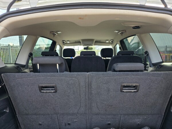 Used Ford S-Max 2011 for sale - 75584612: Photo 15