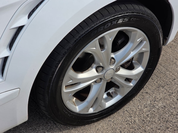 Used Ford S-Max 2011 for sale - 75584612: Photo 20