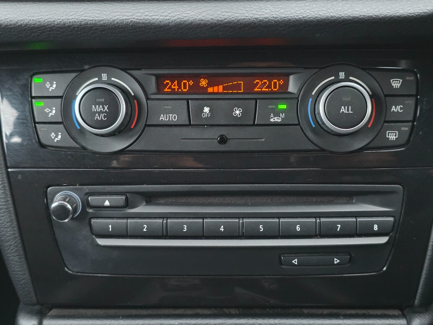 Used BMW X1 2013 for sale - 75376667: Photo 23