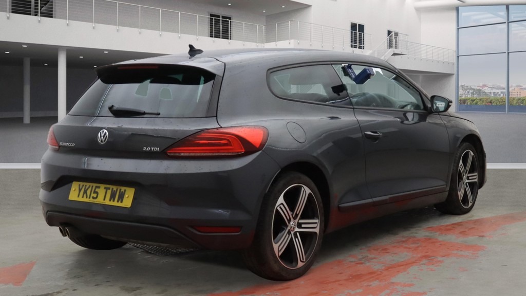 Used Volkswagen Scirocco 2015 for sale - 76379591: Photo 4